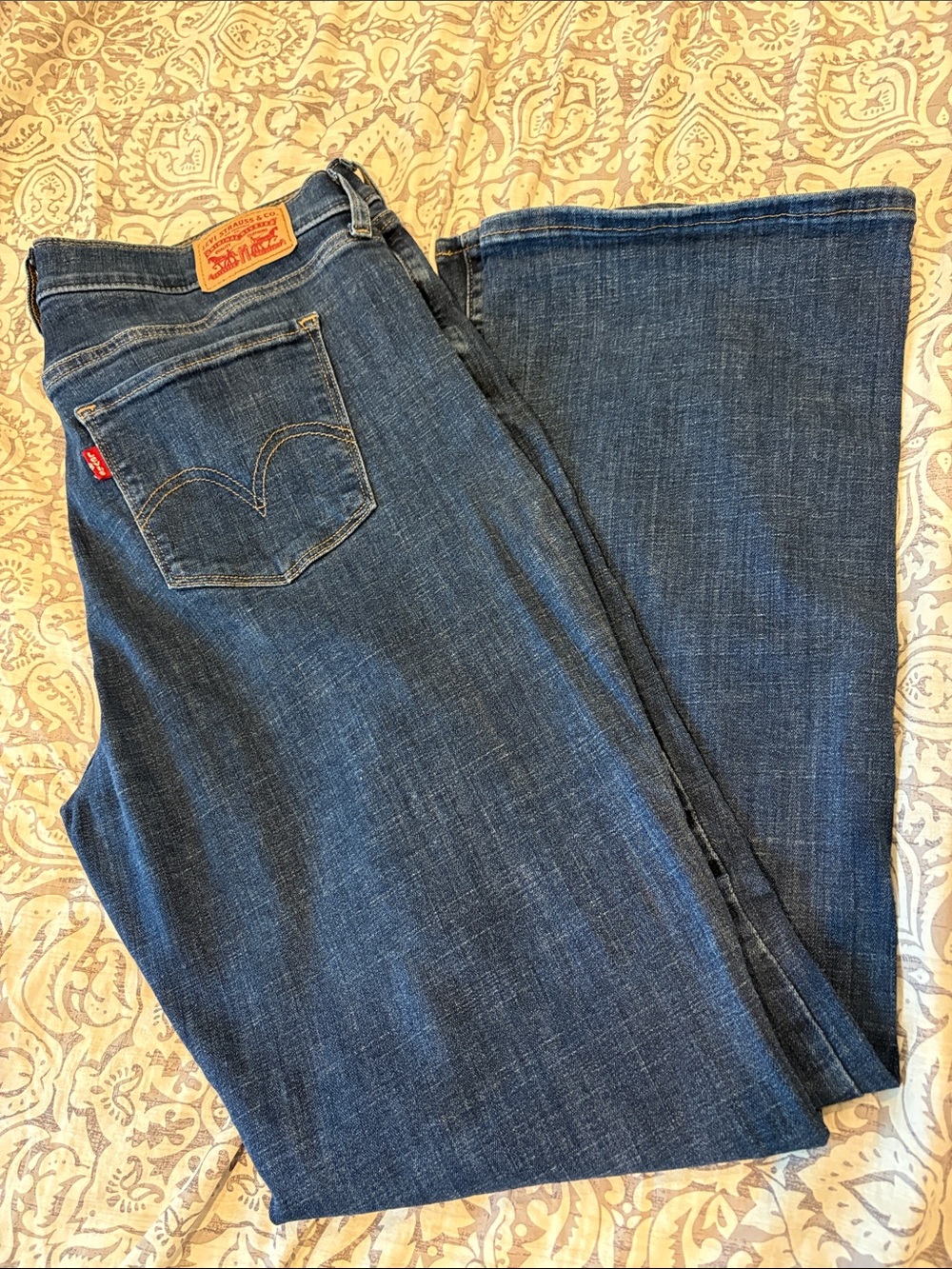 Levi's Blue classic bootcut Jeans with Signature Red Tab